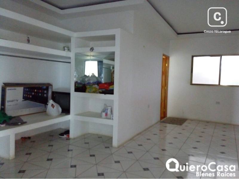 Commercial unit for sale in Carretera Norte, Managua – 390 m²