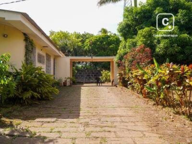 House for sale in Diriamba, Carazo – 5 beds, 406 m²