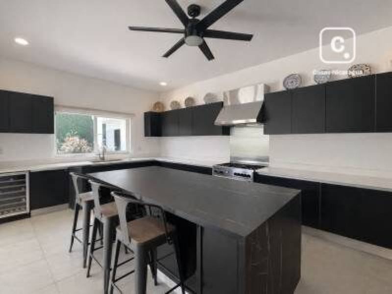 House for sale in Colonia Managua, Managua – 550 m²