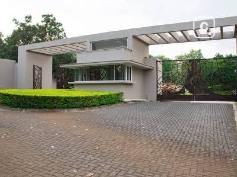 House for sale in Colonia Managua, Managua – 1,956 m²
