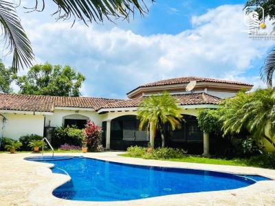 Casa en venta en Veracruz, Managua – 6 hab, 500 m²