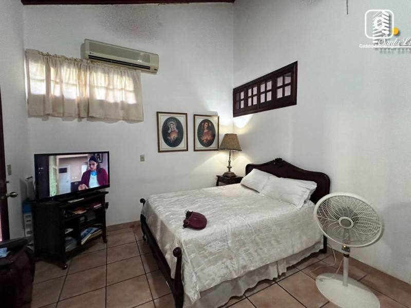 House for sale in Carretera Sur, Managua – 4 beds, 550 m²