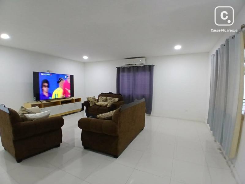 Casa en venta en Managua – 4 hab, 273 m²