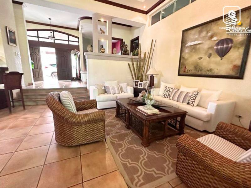 Casa en venta en Santo Domingo, Managua – 3 hab, 500 m²