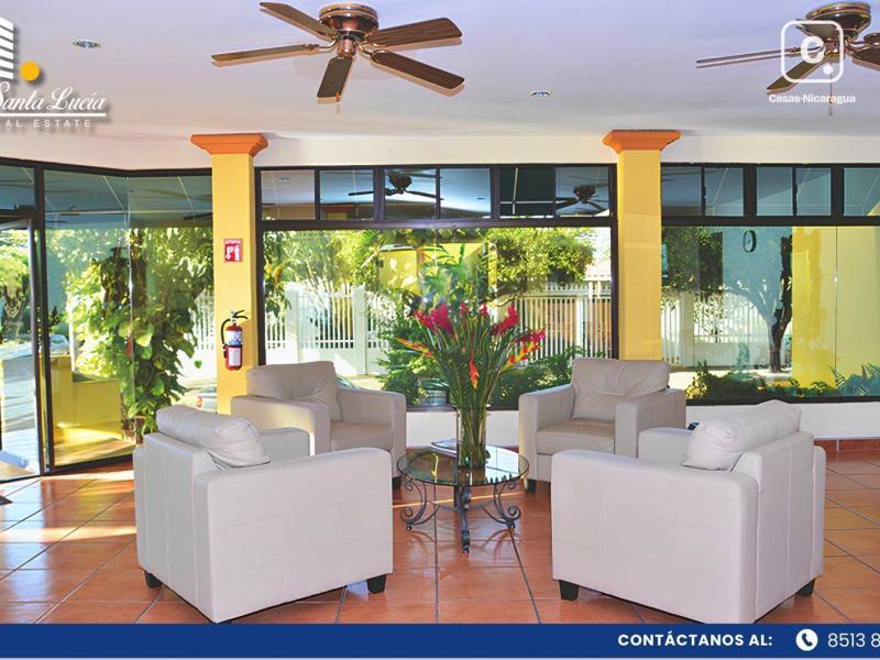 Casa en venta en Reparto San Juan, Managua – 18 hab, 875 m²