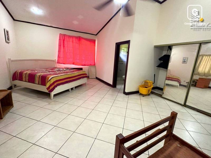 Casa en venta en Carretera Masaya, Managua – 4 hab, 447 m²