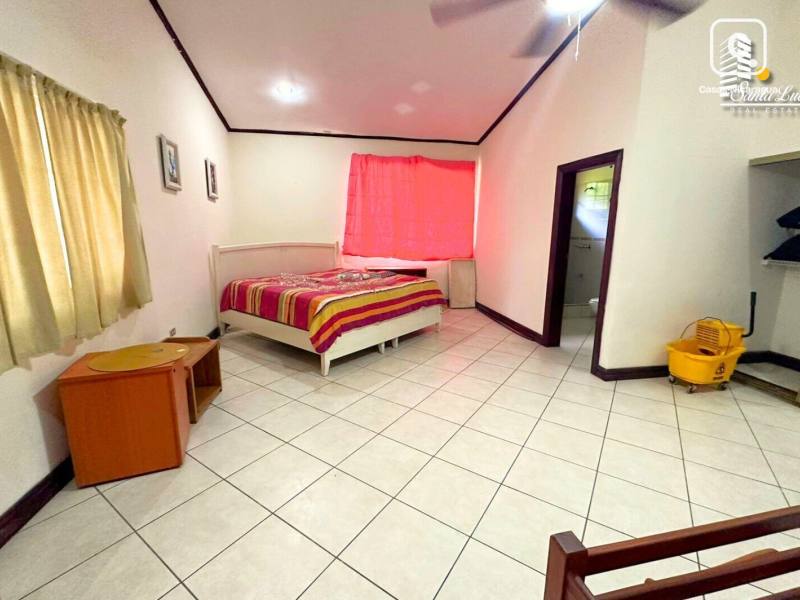 Casa en venta en Carretera Masaya, Managua – 4 hab, 447 m²