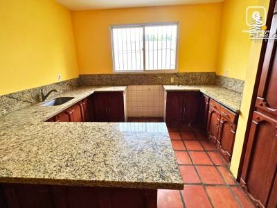 House for sale in Los Robles, Managua – 4 beds, 374 m²