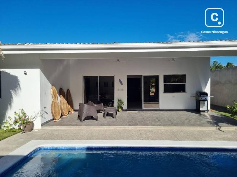 Casa en venta en San Juan del Sur, Rivas – 3 hab, 179 m²