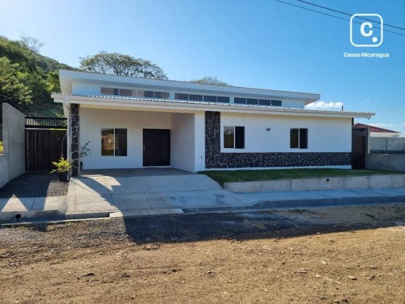 Casa en venta en San Juan del Sur, Rivas – 3 hab, 179 m²