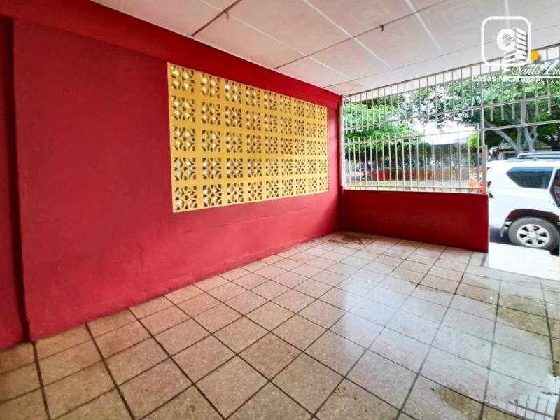 Casa en venta en Bello Horizonte, Managua – 14 hab