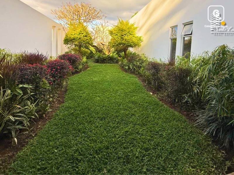 Casa en alquiler en Santo Domingo, Managua – 5 hab, 600 m²