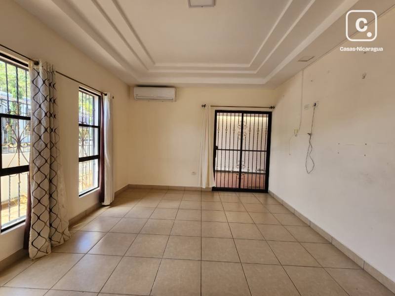 Casa en venta en Carretera Vieja a León, Managua – 3 hab, 137 m²