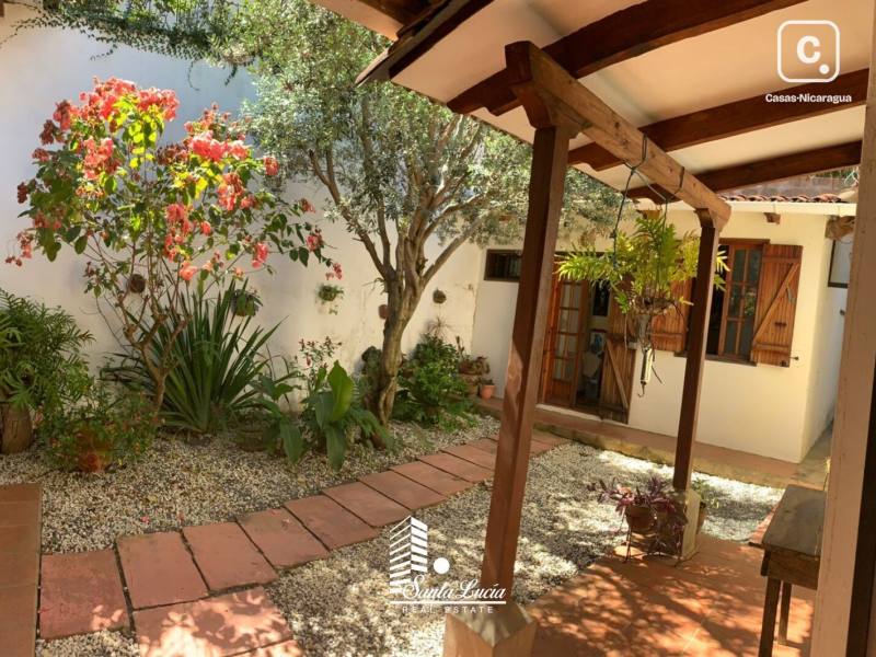 House for sale in Carretera Sur, Managua – 4 beds, 500 m², US$ 420,000