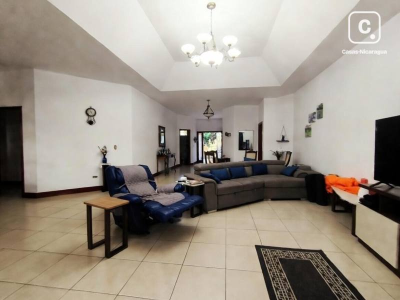 House for sale in Masaya – 3 beds, 245 m²
