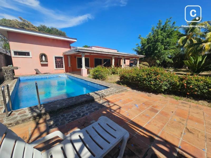 House for sale in Granada – 3 beds, 254 m²