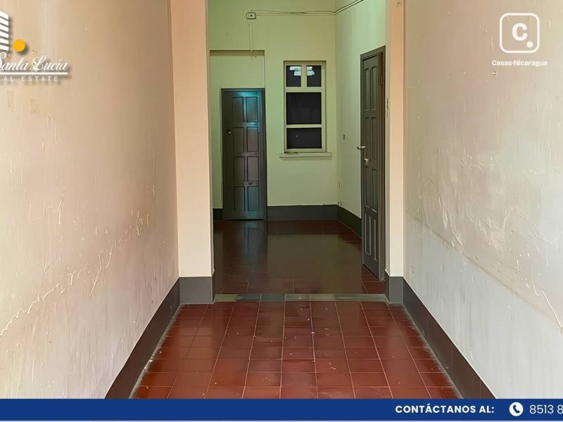 Casa en venta en Granada – 4 hab, 309 m²