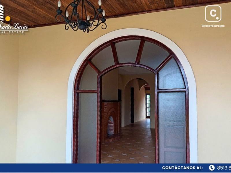 Casa en venta en Crucero, Managua – 6 hab, 472 m²