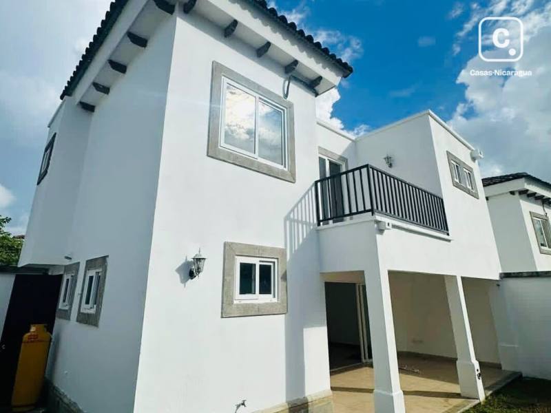 House for rent in Las Colinas, Managua – 3 beds, 200 m², US$ 1,500/month