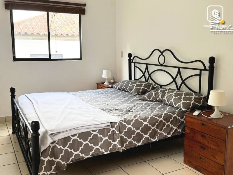Casa en alquiler en Santo Domingo, Managua – 2 hab, US$ 1,500/mes