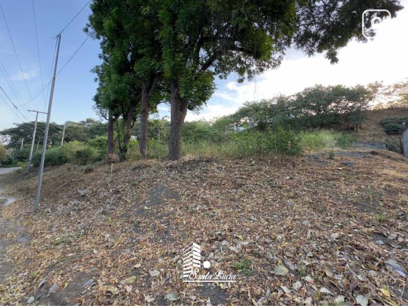 House for sale in Villa Fontana, Managua – 7,689 m²