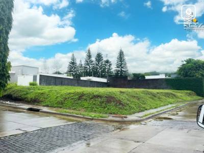 Casa en venta en Santo Domingo, Managua – 558 m²