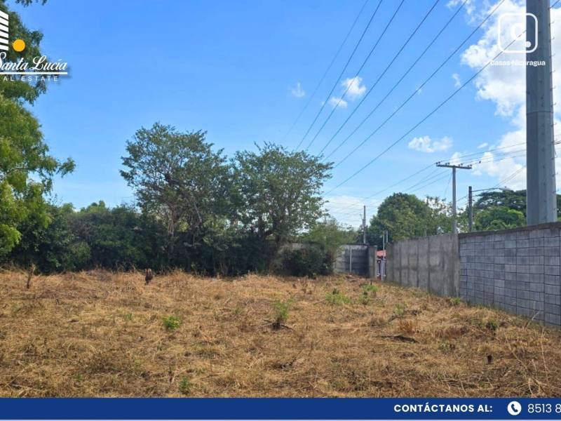 Casa en venta en Las Colinas, Managua – 1,275 m²