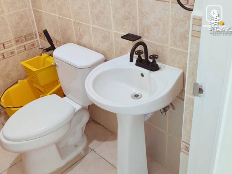 Casa en venta en Altamira, Managua – 38 m²