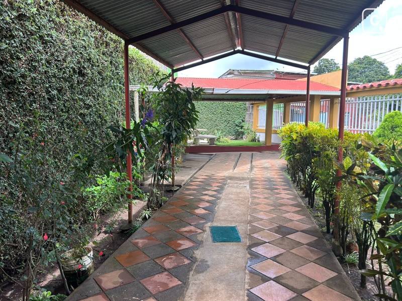 House for sale in Jinotepe, Carazo – 4 beds, 207 m²