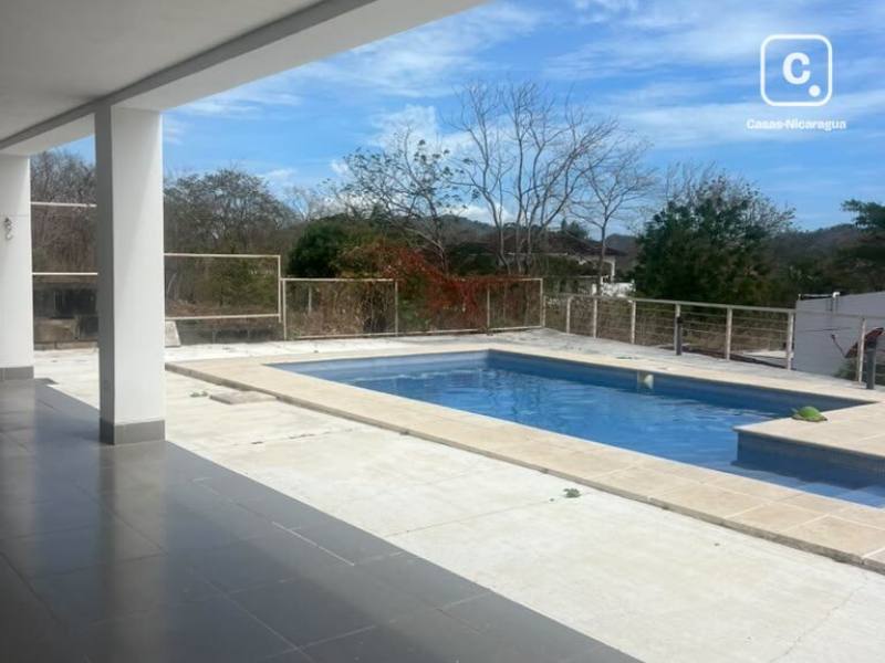 House for sale in Rivas – 3 beds, 350 m²