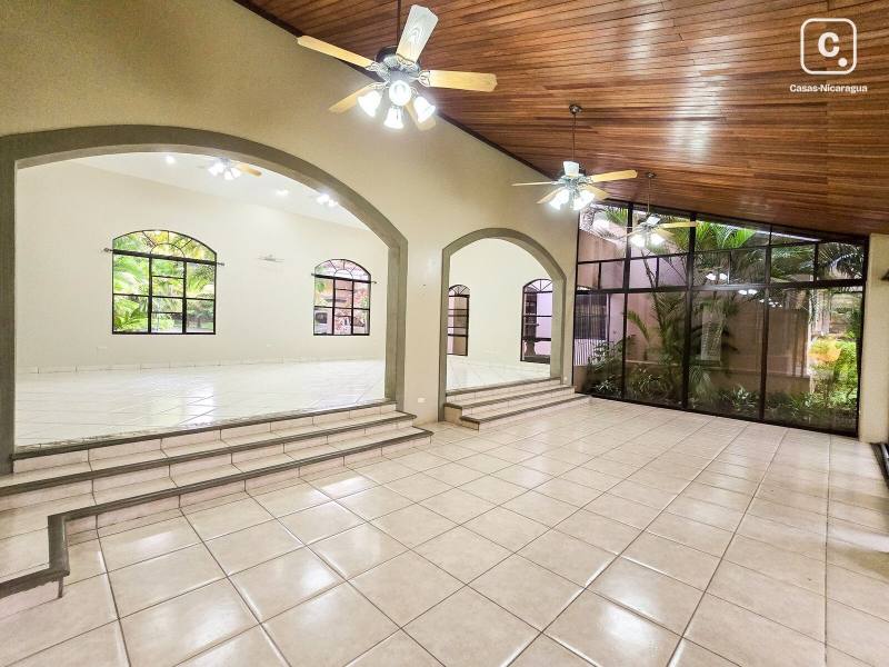 Apartamento en venta en Managua – 3 hab, 630 m²