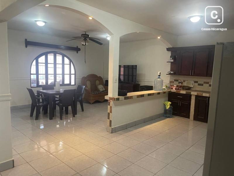 Casa en venta en Granada – 2 hab, 156 m²