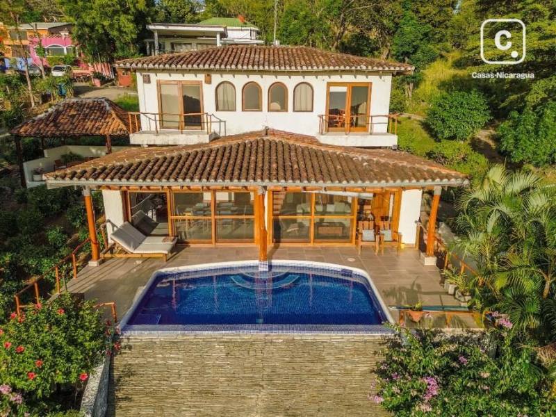 House for sale in Rivas – 4 beds, US$ 380,000