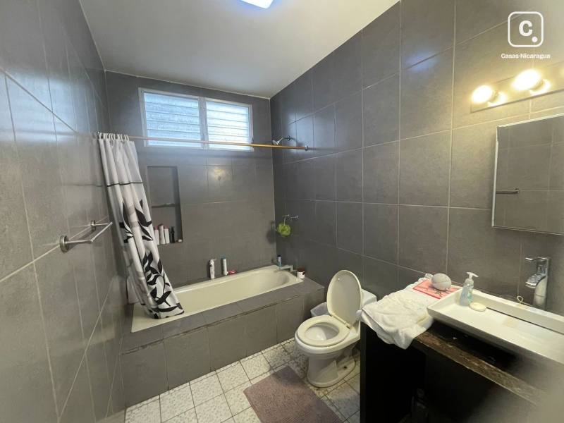 House for sale in Managua – 3 beds, 187 m²
