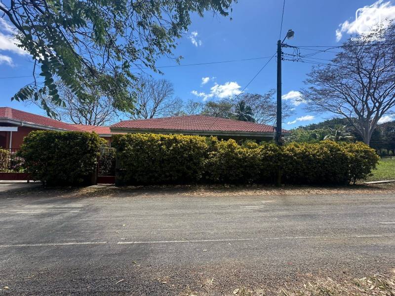 Apartment for sale in Carretera a Ticuantepe, Managua – 6 beds, 358 m²