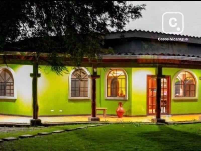 House for sale in Carretera Masaya, Managua – 4 beds, 204 m²