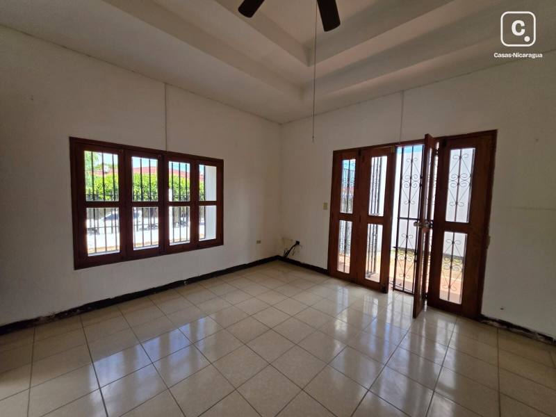 House for sale in Reparto San Juan, Managua – 5 beds, 295 m²