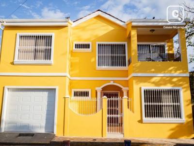 Casa en venta en Rivas – 3 hab, 221 m²