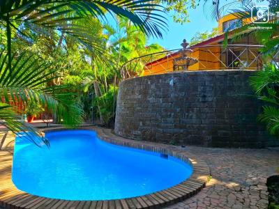 Casa en venta en Villa Fontana Sur, Managua – 3 hab, 220 m²