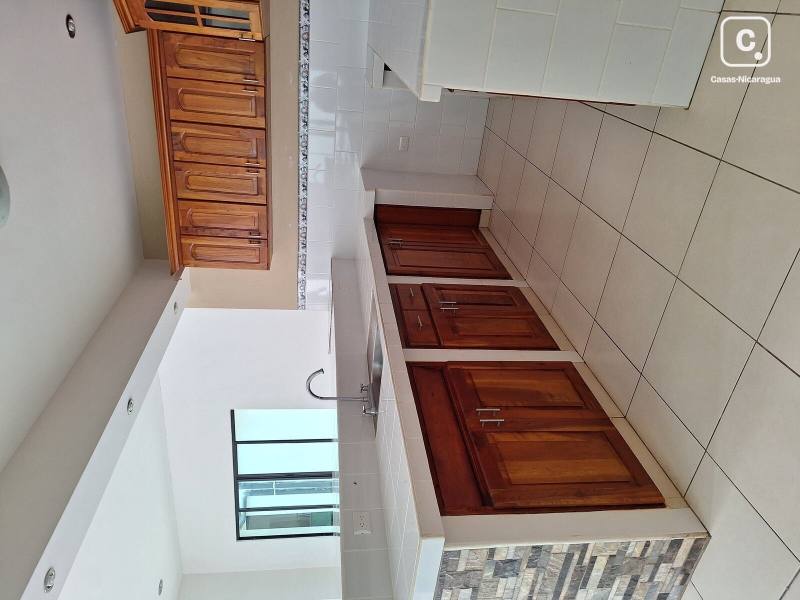 Casa en venta en Rivas – 6 hab, 300 m²