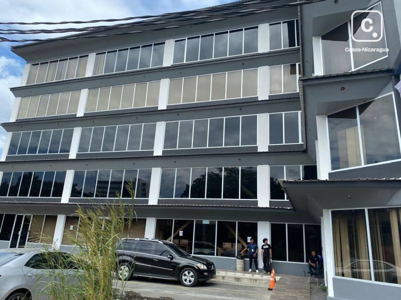 Apartment for rent in Pista Jean Paul Genie, Managua – 2,300 m²