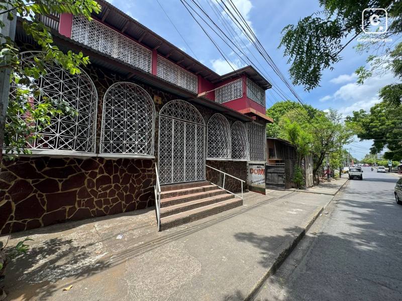 Commercial unit for sale in Managua – 343 m²