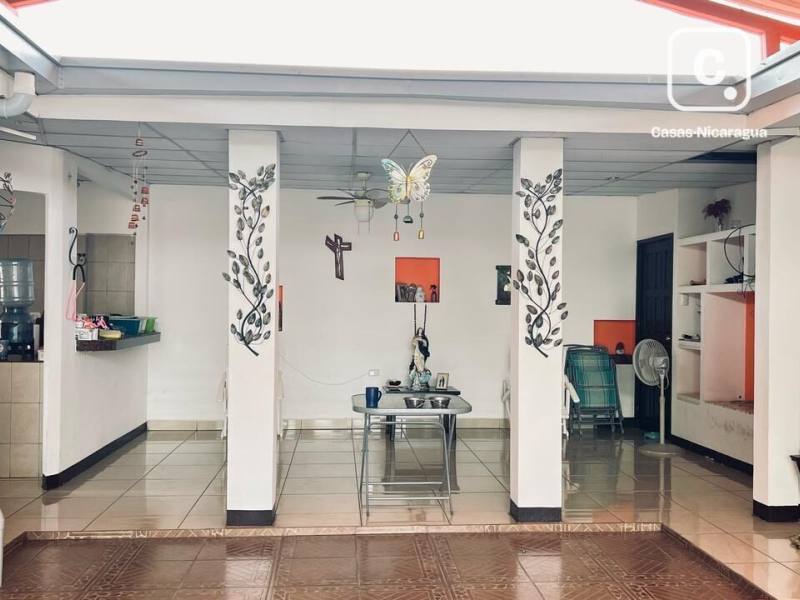House for sale in Carretera Nueva León, Managua – 5 beds, 317 m²