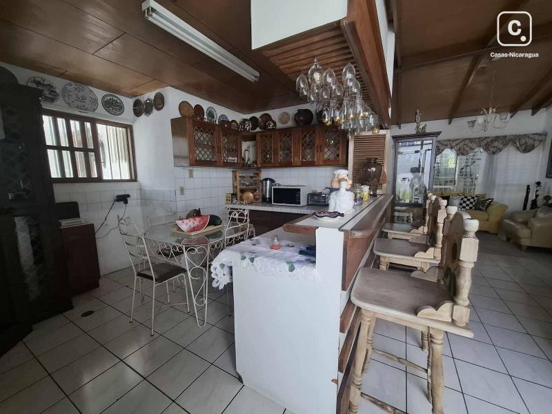 Apartment for sale in Los Robles, Managua – 4 beds, 387 m²
