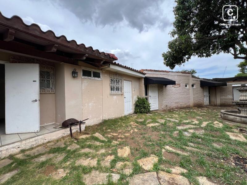 Commercial unit for sale in Bolonia, Managua – 1,100 m²
