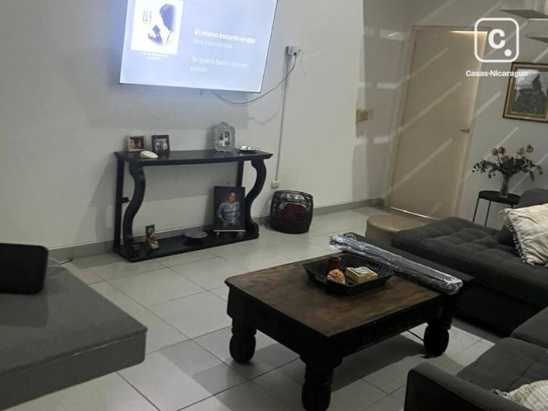 Casa en venta en Rivas – 2 hab, 400 m²