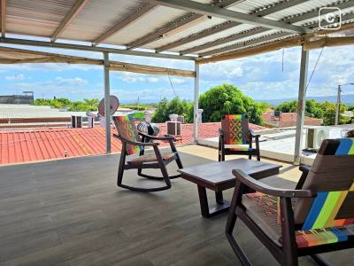 Apartamento en venta en Carretera Nueva León, Managua – 5 hab, 220 m²