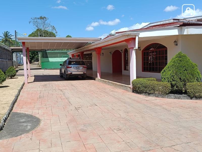 House for sale in Managua – 5 beds, 504 m², US$ 350,000
