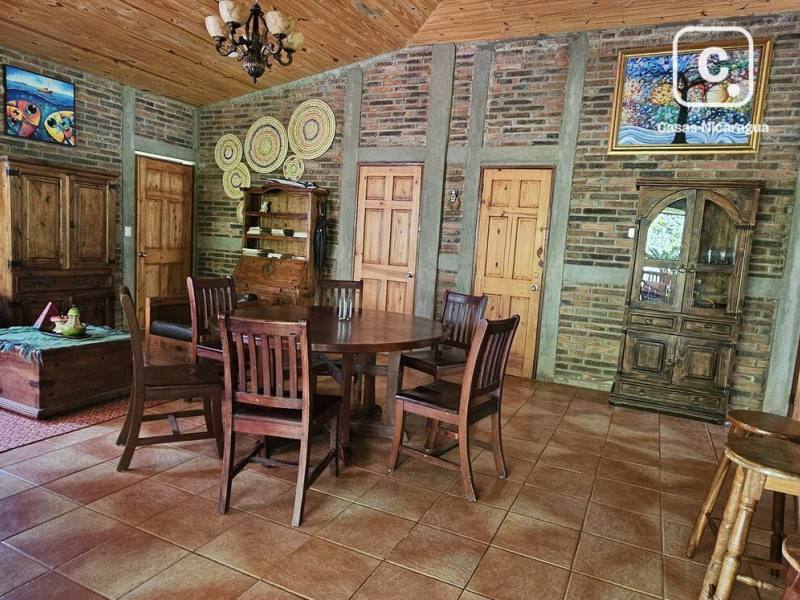 Casa en venta en Villa el Carmen, Managua – 3 hab, 462 m²
