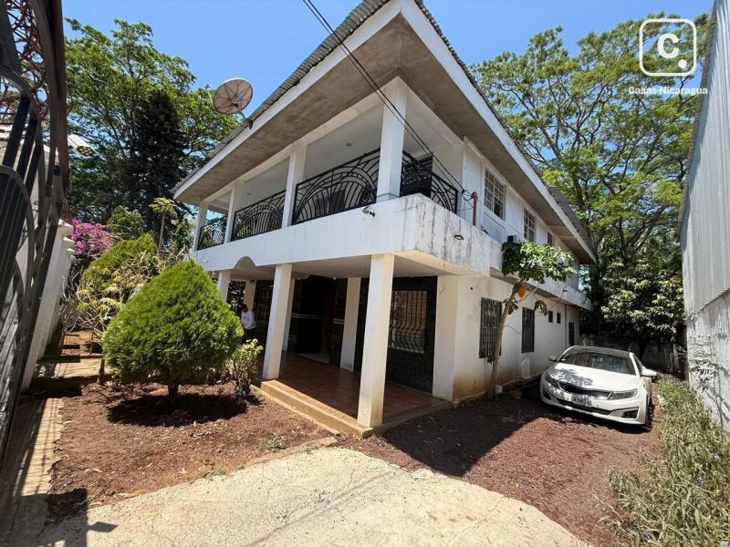 Apartment for sale in Carretera Sur, Managua – 9 beds, 240 m²